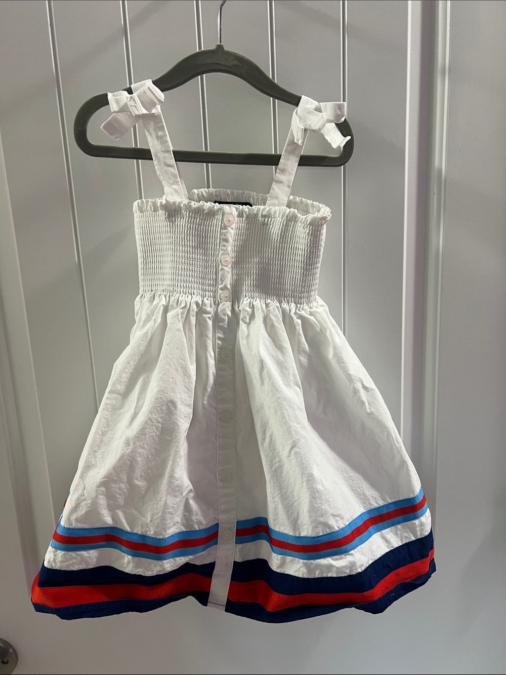 Nautica White Smocked dress 5T 100% cotton